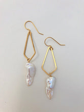 Load image into Gallery viewer, Small Brass Shape/Pearl Earrings
